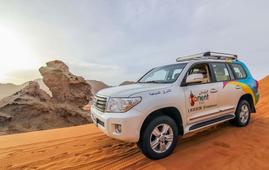 Mleiha Desert Safari with Sandboarding, Stargazing & Dinner - Mleiha Cafe dinner: local flavors with real portion time