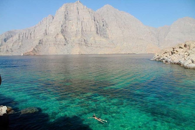 Musandam Khasab Day Trip and Dhow Cruise from Dubai - The tradeoff: a pricey ticket for an overseas boat day