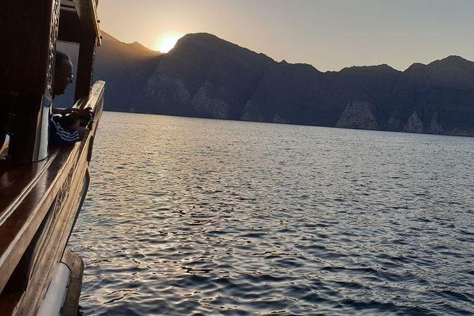 Musandam Khasab Day Trip and Dhow Cruise from Dubai - Comfort and packing: what to bring so the day feels easy