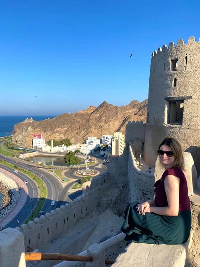Muscat: Day Tour with Omani Lunch, Hotel Pickup, and Airfare - Riyam Censer and the slow view of the hilltop monument