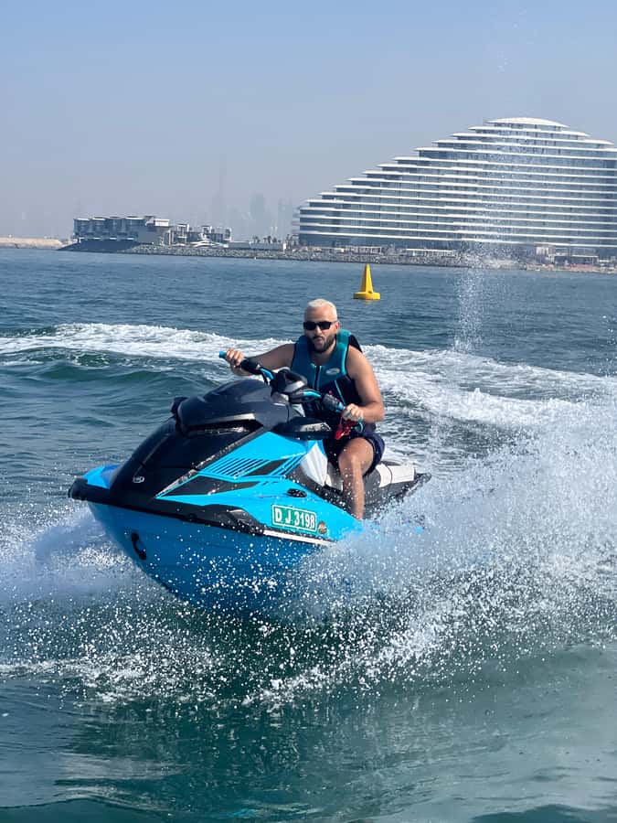 Palm Jumeirah: 1.5-Hour Guided Jet Ski Tour - The 90 minutes that stitch together Palm, Atlantis, and Burj al-Arab