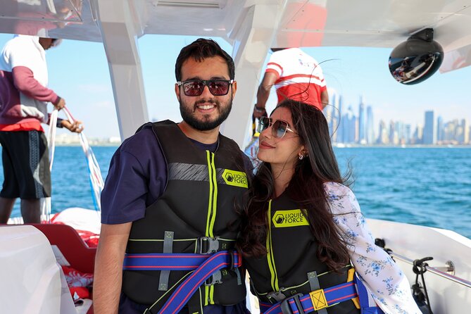 Parasailing in Dubai with Palm Jumeirah and JBR Beach views - Group size and who should book this parasailing run