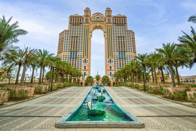 Premium Abu Dhabi Full-day City Tour in A 4x4 Private Vehicle - Abū Dhabi Dates Market for In-Season Shopping