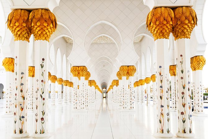 Premium Abu Dhabi Half Day Tour from Dubai - Sheikh Zayed Grand Mosque: your most important hour and a half