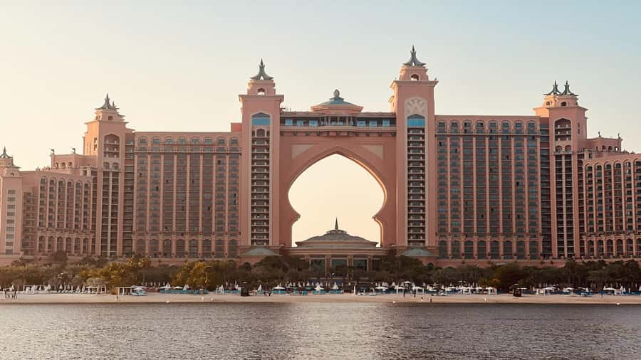 Premium Dubai City Sightseeing Tour in SUV - Key highlights that make this tour worth your time