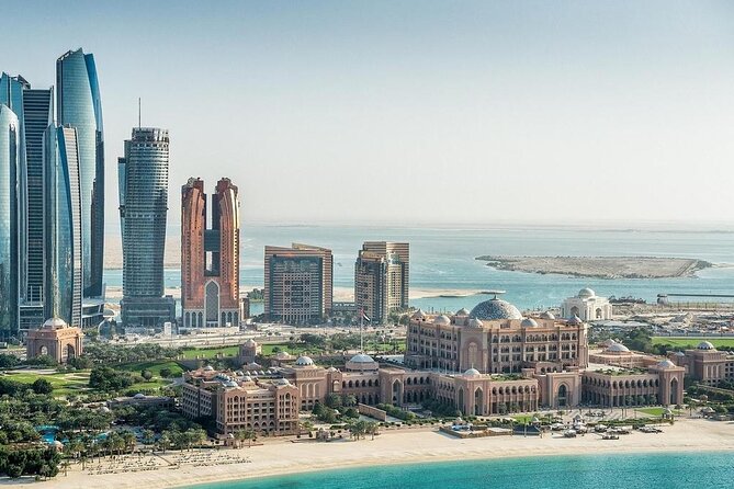 Private Abu Dhabi 5 Wonders Tour with Emirates Palace Lunch - The Corniche photo stop: quick skyline spotting with big payoff