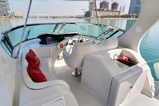 Private Dubai 2 Hours Luxury Yacht Charter with BBQ Option - BBQ Option vs. Bring-Your-Own Snacks: How to Choose