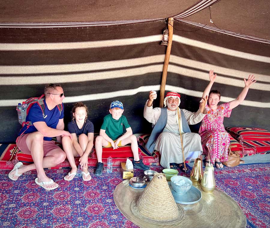 Private Dubai Old Town Tour,street food,Boat & Museums - Key points at a glance