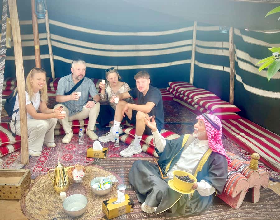 Private Dubai Old Town Tour,street food,Boat & Museums - Dubai Spice Souk: smells first, prices second
