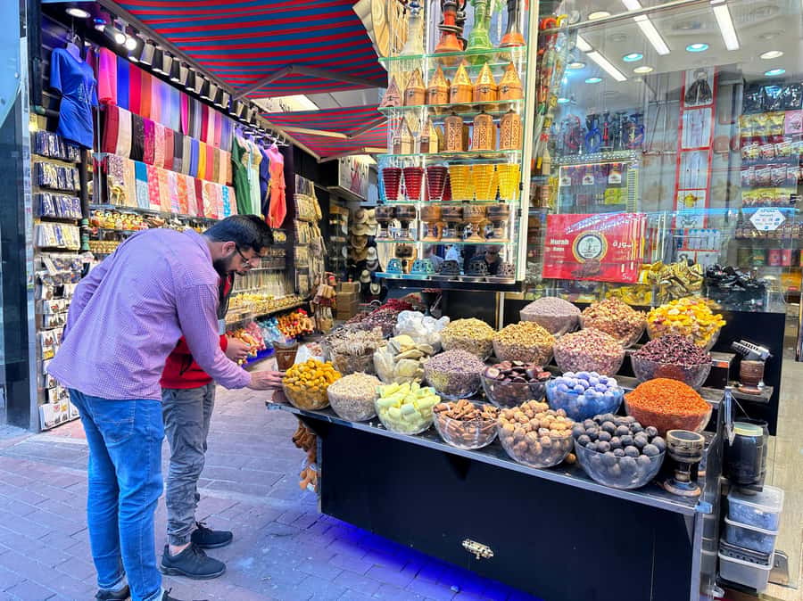 Private Food Tour – 12 Tastings with Locals - What 12 Tastings Actually Means for Your Appetite
