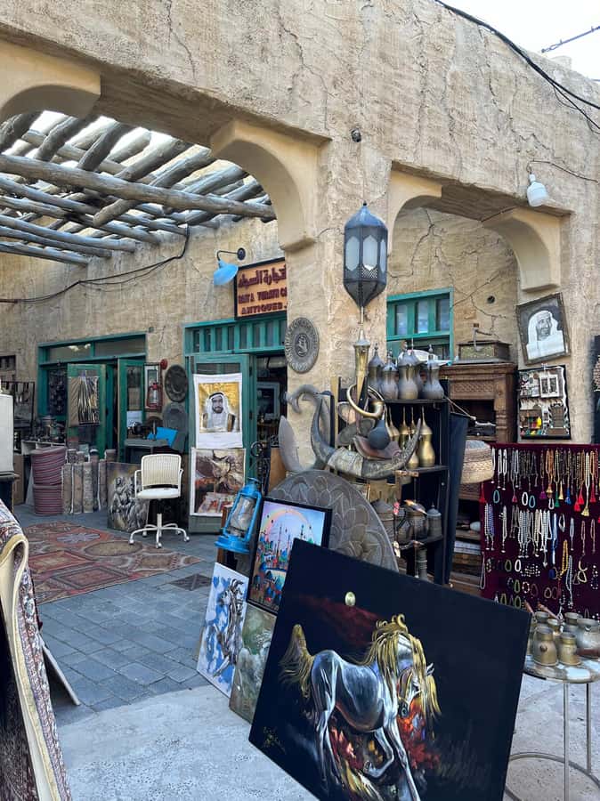 Private Food Tour – 12 Tastings with Locals - Dates and Falafel: The Classics, Made to Matter