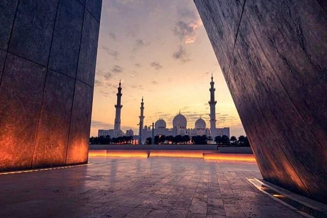 Private Full Day Premium Abu Dhabi city tour - Dates Market and Madinat Zayed: practical culture through food and shopping