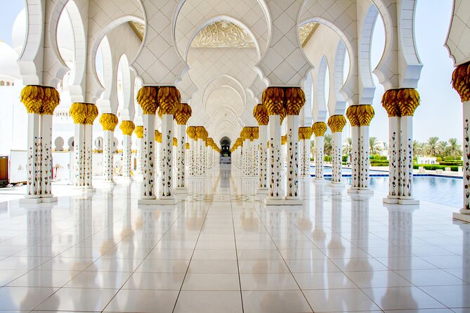Private Full Day Tour Abu Dhabi City, Grand Mosque & Palace - Private Abu Dhabi by car, planned for a full day that does not feel frantic