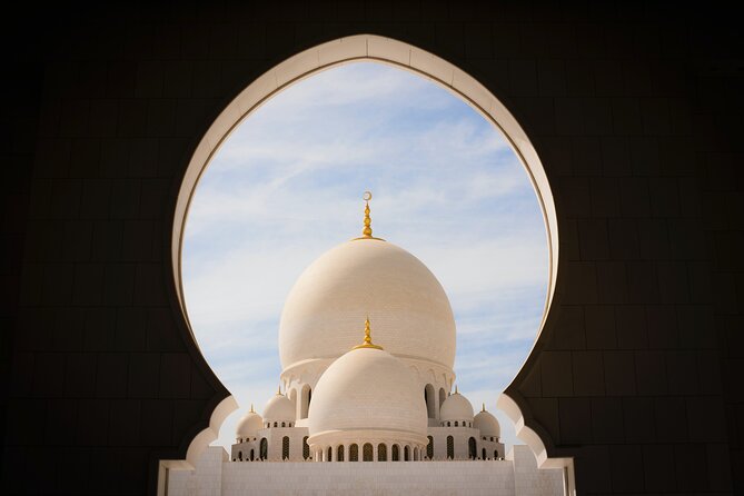 Private Full Day Tour Abu Dhabi City, Grand Mosque & Palace - Emirates Palace drive-by and Marina Mall time for a real break