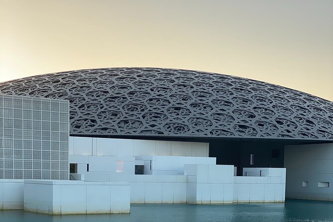 Private Full-Day Tour in Abu Dhabi - Emirates Palace and Emirates Heritage Village: luxury meets everyday culture