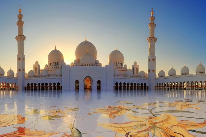 Private Guided Abu Dhabi Tour with BAPS Temple Visit from Dubai - Heritage Village and the Corniche: beach views with real story time
