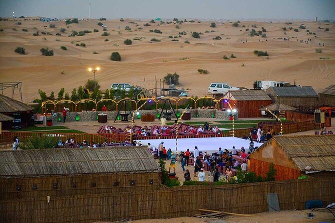 Private Premium Desert Safari 4x4 Vehicle with BBQ Dinner - DUBAI - Henna, Arabic Coffee, and Dates: The Camp Warm Welcome