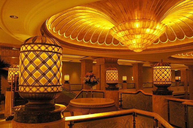 Private Sightseeing Tour in Abu Dhabi - Emirates Palace and Etihad Towers photos in 30 minutes