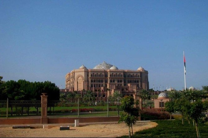 Private Tour : Abu Dhabi Full Day City Tour - A Private Abu Dhabi Day From Dubai, With Wi-Fi and a Real Schedule