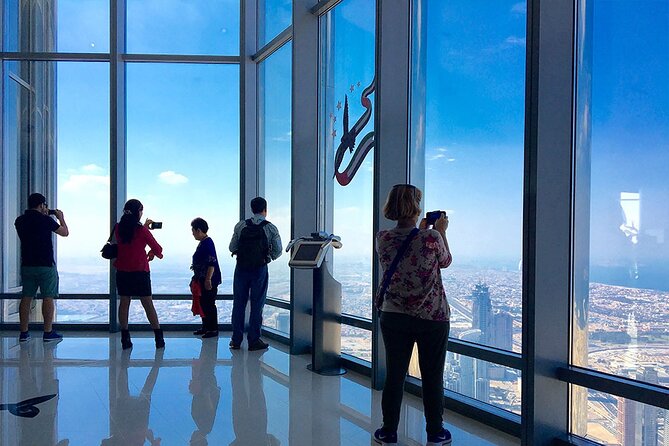 Private Tour: Dubai Frame, Burj Khalifa Entry and Dubai Fountain - Dubai Frame in Zabeel Park: Big-Picture Views Inside the World-Record Frame