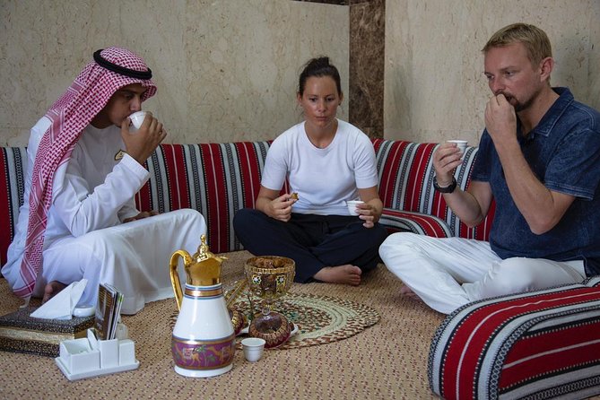 Private Traditional Food tour - Private pickup that makes the whole tour feel effortless