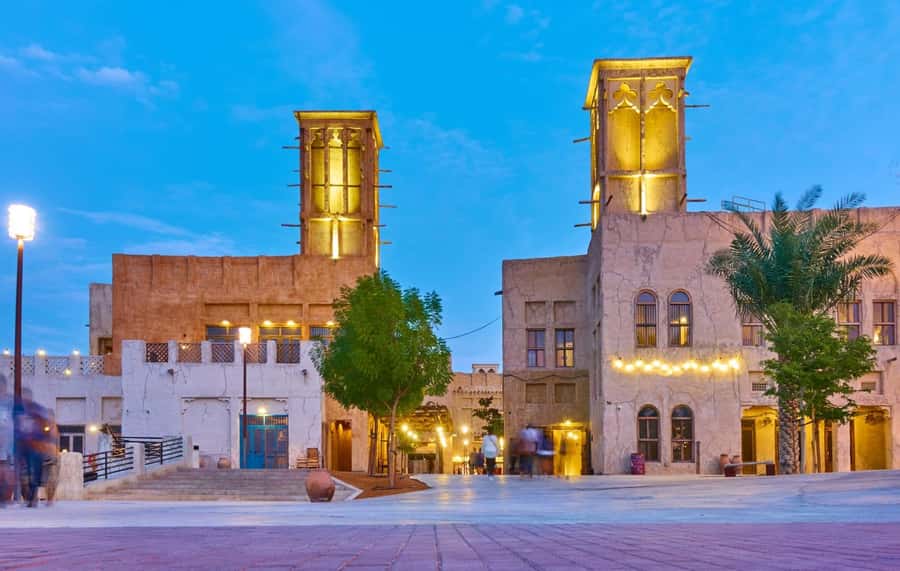 Private Walking Tour in Dubai / Old Dubai Tour - Old Dubai by Foot, from Al Fahidi to Souqs