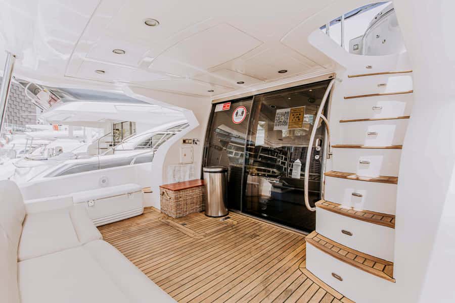 Private Yacht Dubai: 56ft - Timing, Coast Guard Approval, and the Sunset Reality