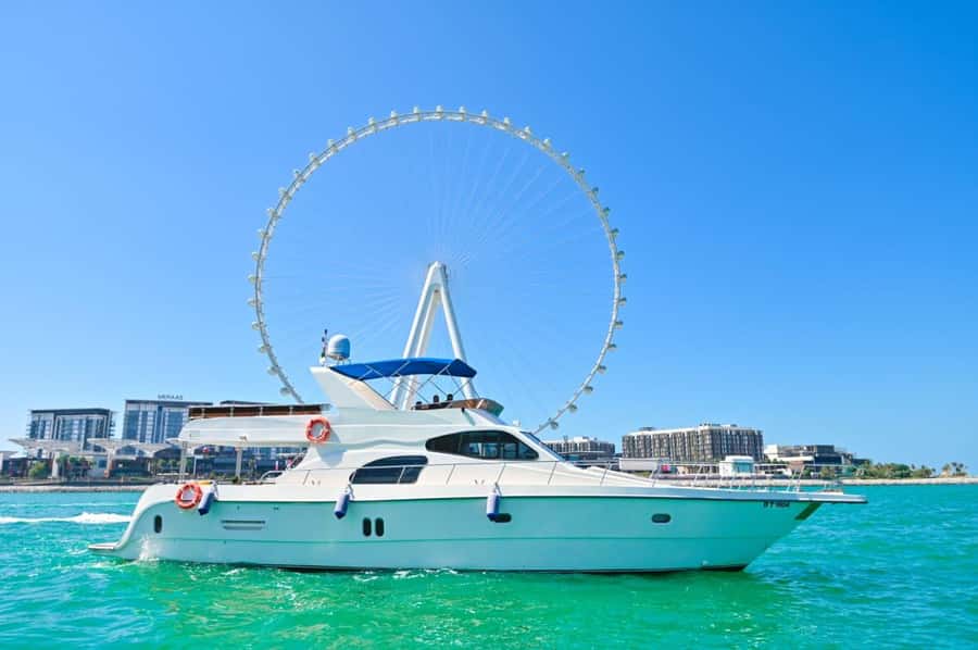 Romantic Dinner on Private Yacht - Boarding at Amwaj Al Bahar, what to expect right away