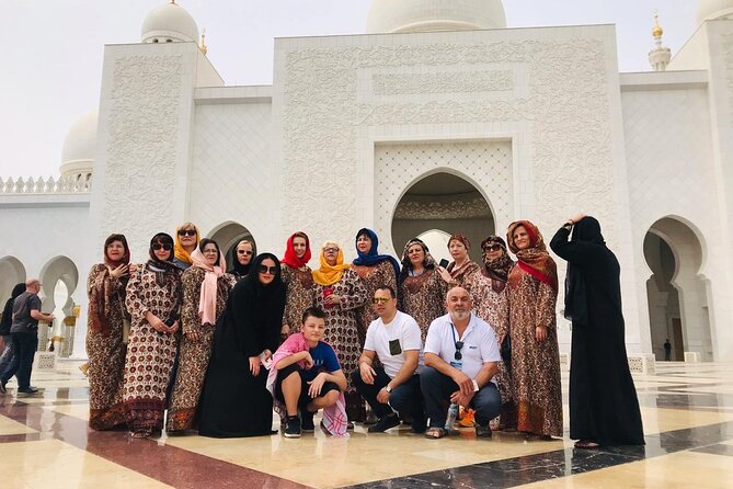 Semi-Private Abu Dhabi Guided Cultural Tour with Lunch - Qasr Al Hosn: Abu Dhabi’s 18th-Century Fort in the City Center