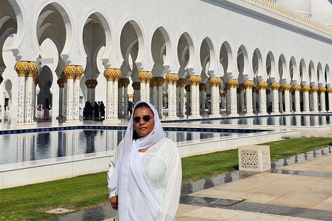 Shaikh Zayed Grand Mosque Abu-Dhabi Tour pickup From Dubai - How the Dubai to Abu Dhabi pickup sets the tone