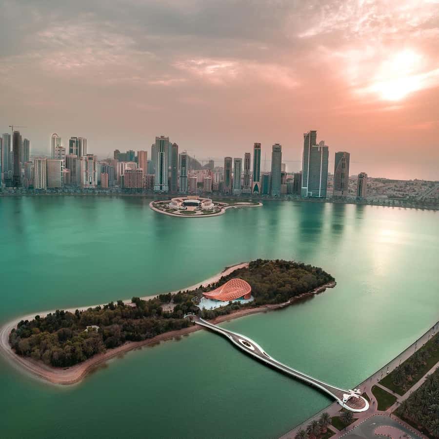 Sharjah: Al Noor Island Entry Ticket - Waterfront relaxation and skyline views you will actually want to linger for