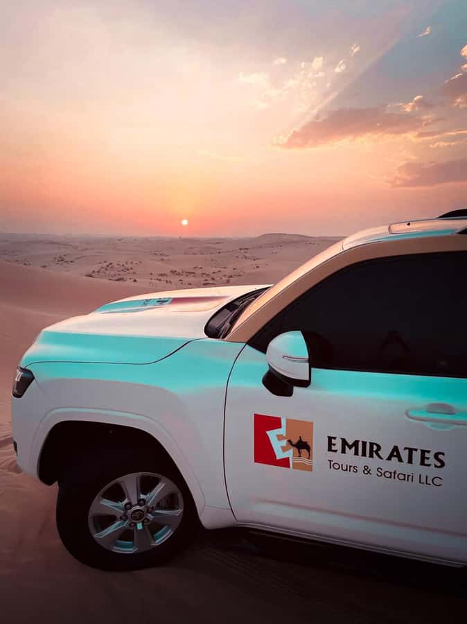 Sunrise Desert Safari - Abu Dhabi - Photography tips for sunrise dune colors (and how your guide helps)