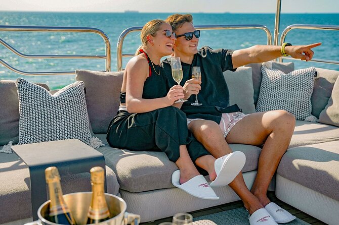 Sunseeker Superyacht: VIP Dining, Premium Drinks & Music - What You Get Onboard the Sunseeker Encore VIP Dining Cruise
