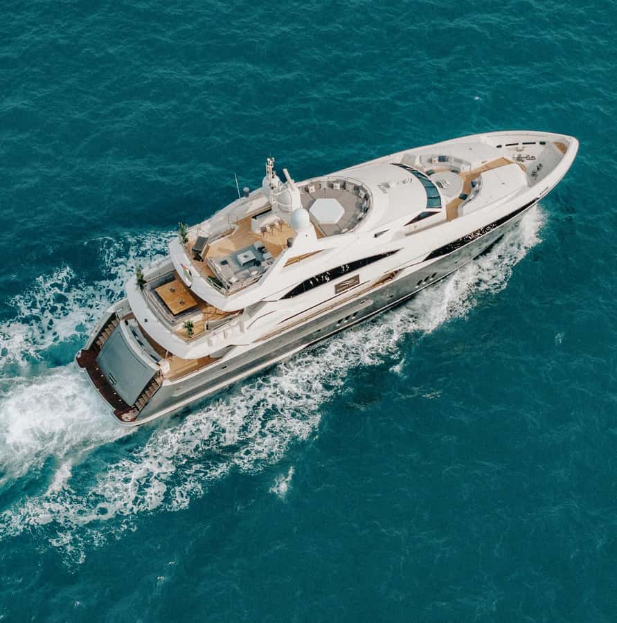 Sunseeker Superyacht: VIP Dinner, Premium Drinks& Live Music - The route and views: Ain Dubai Wheel and the Burj Al Arab from the water