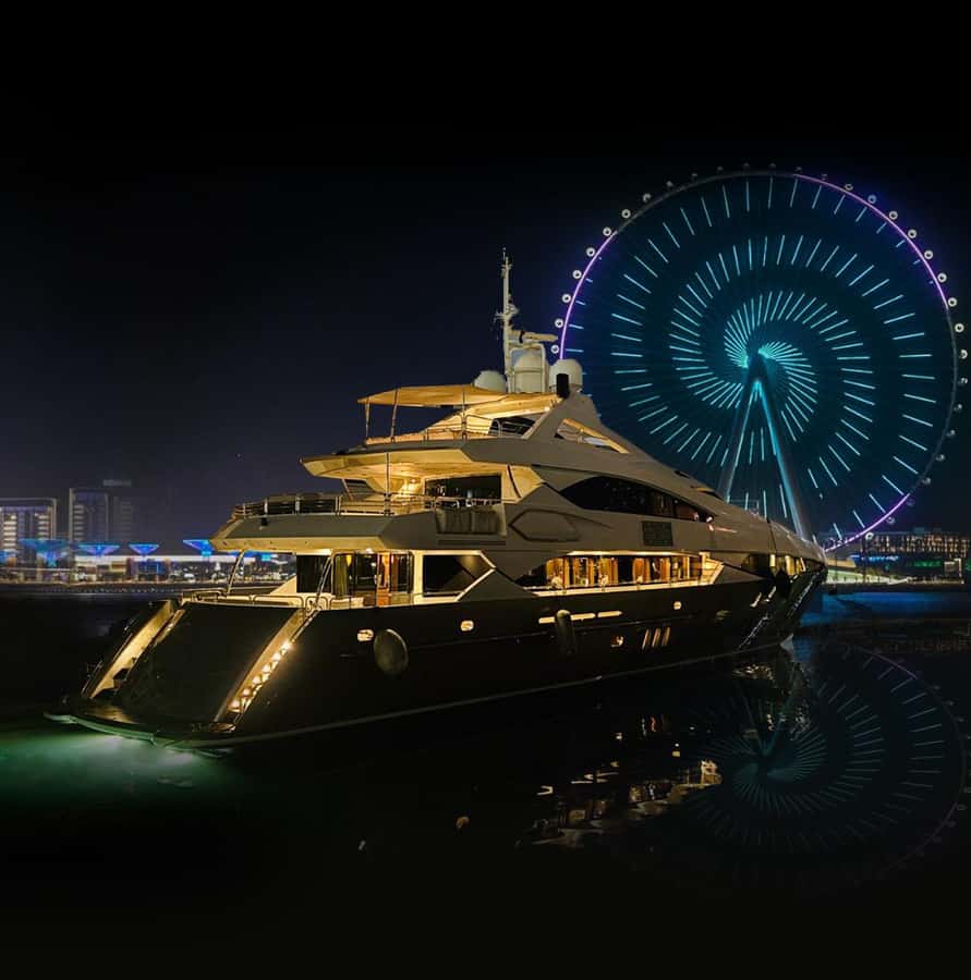 Sunseeker Superyacht: VIP Dinner, Premium Drinks& Live Music - Getting to the boat, then settling into a 3-hour sunset routine