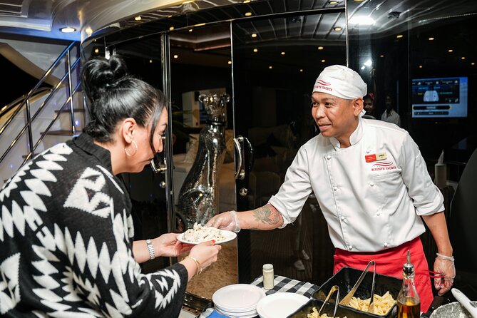 Superyacht Experience in Dubai with Dinner and Live Music - Key Things I’d Plan For