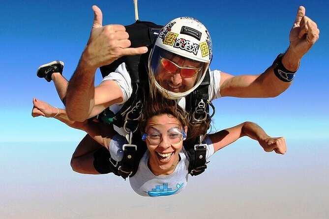 Tandem Skydive experience in Dubai - Key things that make this Dubai tandem jump worth considering