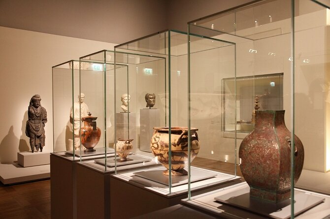 Ticket to Louvre Museum, Abu Dhabi - Choosing your day: Monday advice and how to avoid hassle