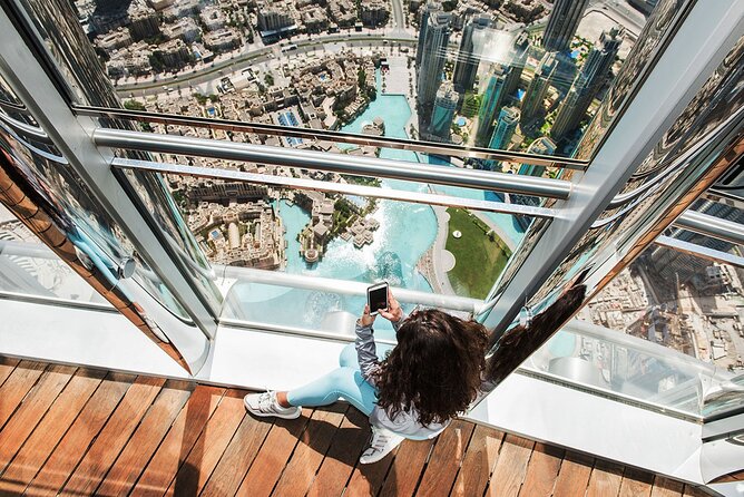 Top of Burj Khalifa & Sky Views Dubai Tour with Transfers - Burj Khalifa At the Top on the 124th and 125th Floors