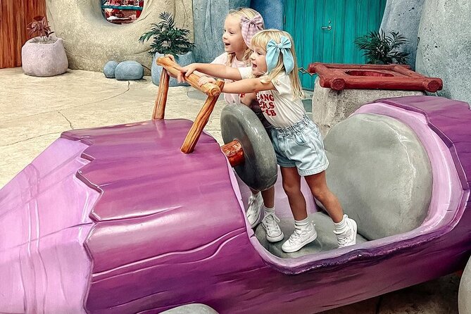 Warner Bros. World Abu Dhabi with Options - Shows and meet-and-greets: the moments between the lines