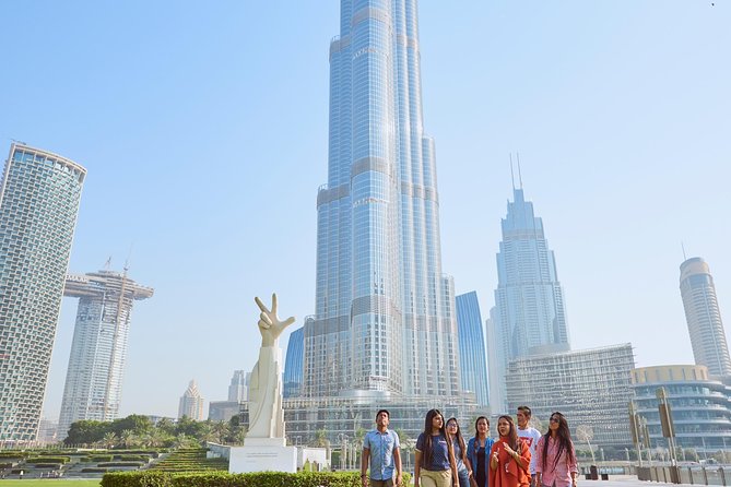 Wings of Dubai: Downtown Dubai Art & Architecture Tour - Burj Plaza views and the Dubai Fountain, plus the Walk of Stars