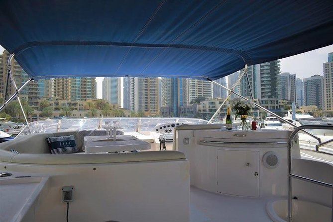 Yacht Trip Dubai : Book 56 ft Premium Yacht up to 21 people - The onboard experience: drinks, towels, and a calmer pace