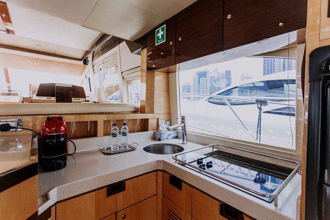 Yacht Trip Dubai : Book 56 ft Premium Yacht up to 21 people - Value for money: $870.81 per group, up to 21 people